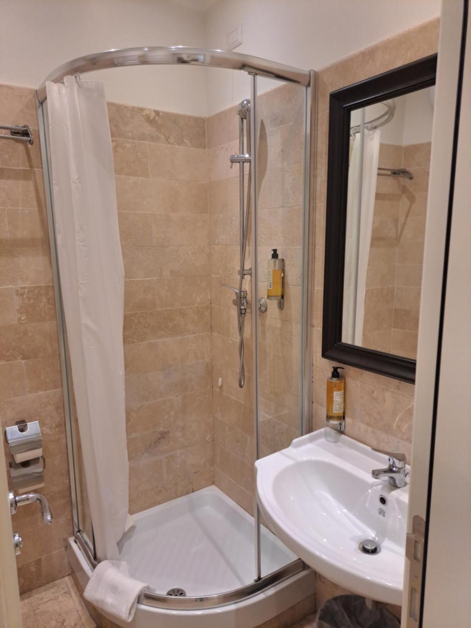 Dei Quiriti Hotell