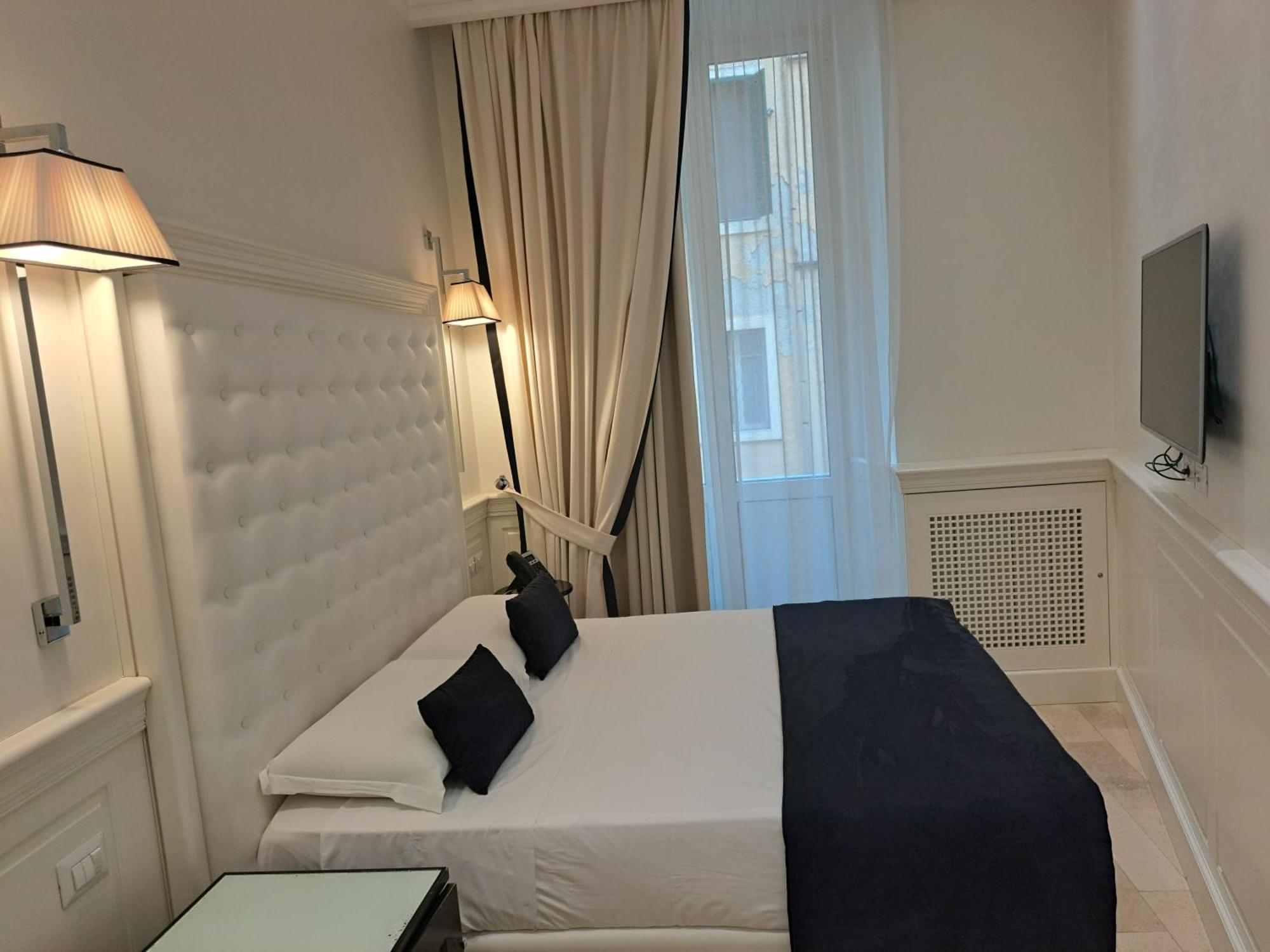 Hotell Dei Quiriti 3*
